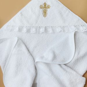 Крестильное полотенце с вышитым золотым крестиком